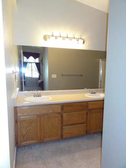 20040 Spyglass Ln, Redding, CA 96003 photo 35