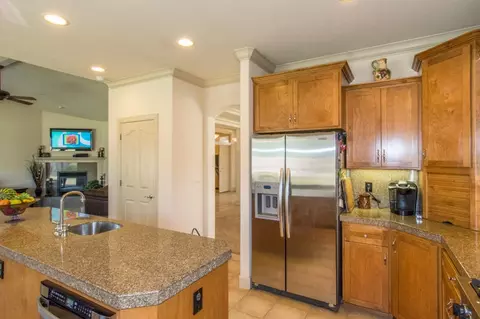 3202 Atletas Way, Redding, CA 96002 photo 15