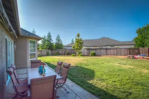 3202 Atletas Way, Redding, CA 96002 photo 35