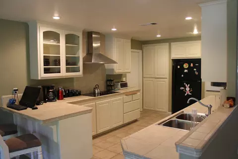 250 Moonstone Way, Redding, CA 96003 photo 1