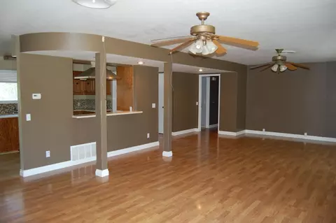 5245 Woodview Dr, Redding, CA 96002 photo 7