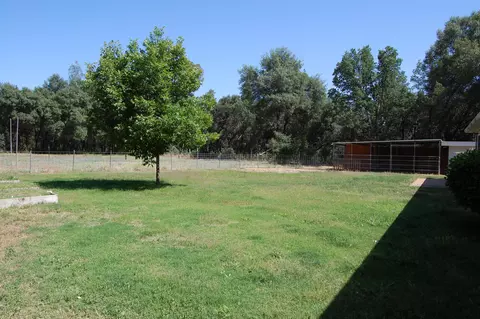 5245 Woodview Dr, Redding, CA 96002 photo 13