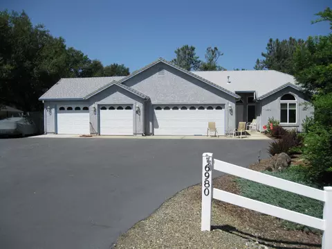 6980 Panda Ct, Anderson, CA 96007 photo 1