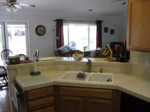 6980 Panda Ct, Anderson, CA 96007 photo 8