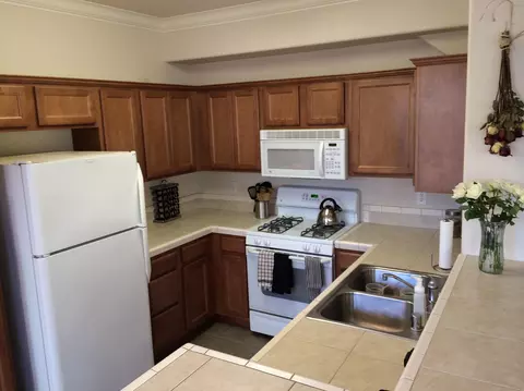 2161 Vienna Way, Redding, CA 96003 photo 8