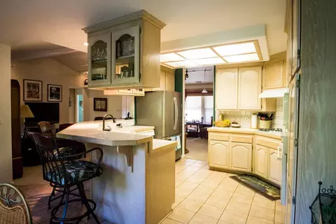 7073 Tucker Ln, Redding, CA 96002 photo 8