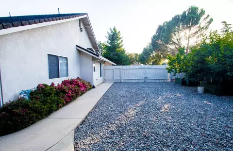 7073 Tucker Ln, Redding, CA 96002 photo 28