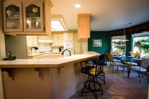7073 Tucker Ln, Redding, CA 96002 photo 9