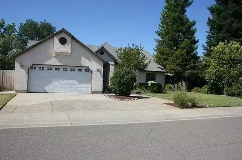 5841 Diamond Ridge Dr, Redding, CA 96003 photo 3
