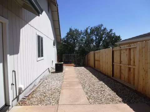 3435 Footbridge Ct, Redding, CA 96003 photo 10