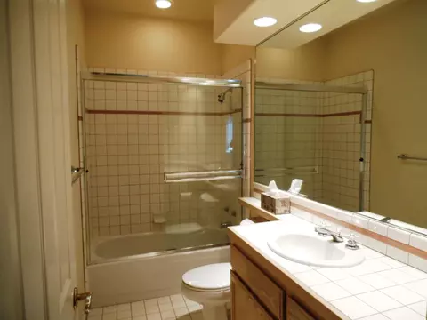 3435 Footbridge Ct, Redding, CA 96003 photo 8