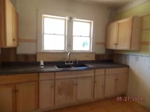 1066 West St, Redding, CA 96001 photo 11
