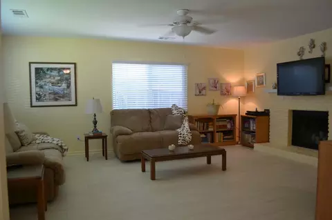 1842 Del Mar Ave, Redding, CA 96003 photo 2