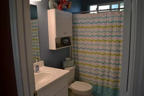 1873 Strauss Ln, Redding, CA 96003 photo 13