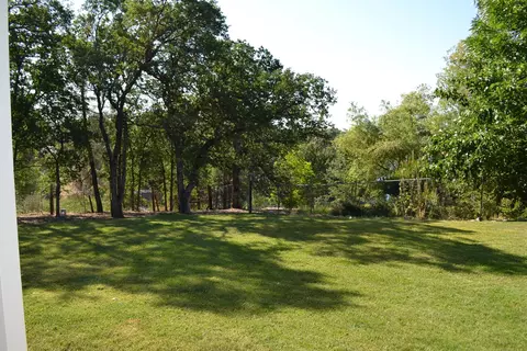 1873 Strauss Ln, Redding, CA 96003 photo 8