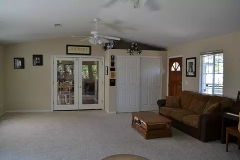 1873 Strauss Ln, Redding, CA 96003 photo 7
