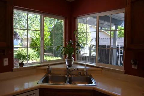 1873 Strauss Ln, Redding, CA 96003 photo 21
