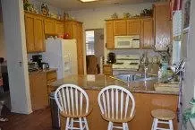 2530 Corona St, Redding, CA 96002 photo 4