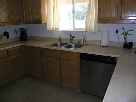 4582 Cerro Ln, Redding, CA 96001 photo 7