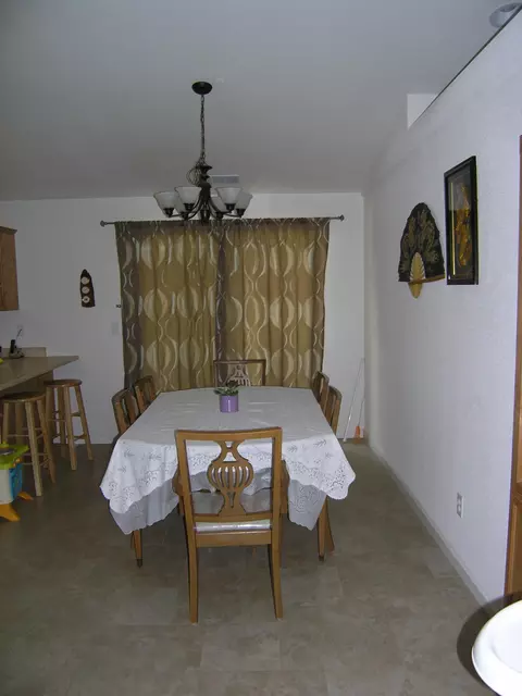 4582 Cerro Ln, Redding, CA 96001 photo 9