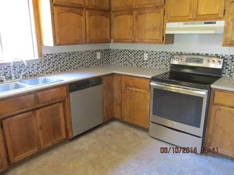 2535 Star Dr, Redding, CA 96001 photo 11