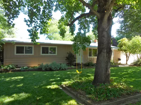 2885 Sacramento Dr, Redding, CA 96001 photo 36