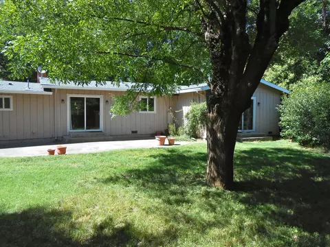 2885 Sacramento Dr, Redding, CA 96001 photo 5