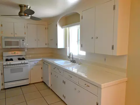 2885 Sacramento Dr, Redding, CA 96001 photo 12