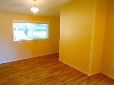 2885 Sacramento Dr, Redding, CA 96001 photo 10