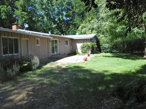 2885 Sacramento Dr, Redding, CA 96001 photo 33