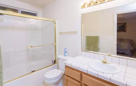 4851 Tralee Ln, Redding, CA 96001 photo 18