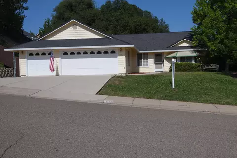 4851 Tralee Ln, Redding, CA 96001 photo 1