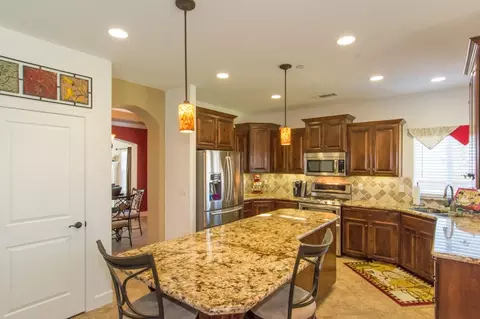 7407 Caballo Way, Redding, CA 96002 photo 12
