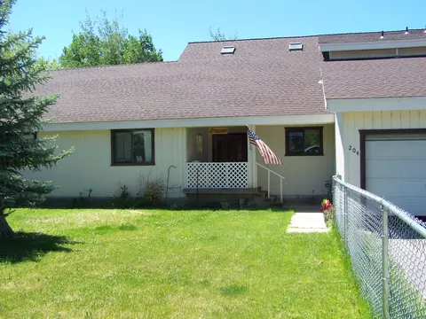 204 1st St, Bieber, CA 96009 photo 1