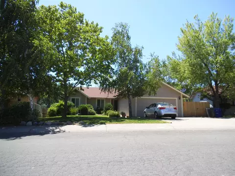1980 Mary Lake Dr, Redding, CA 96001 photo 1