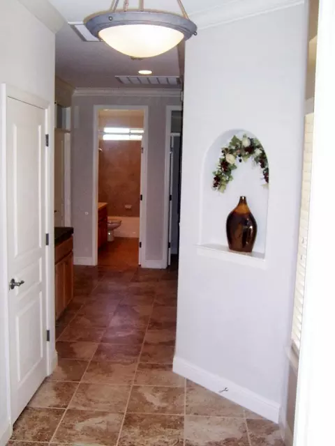 1565 Brinn Dr, Redding, CA 96001 photo 10
