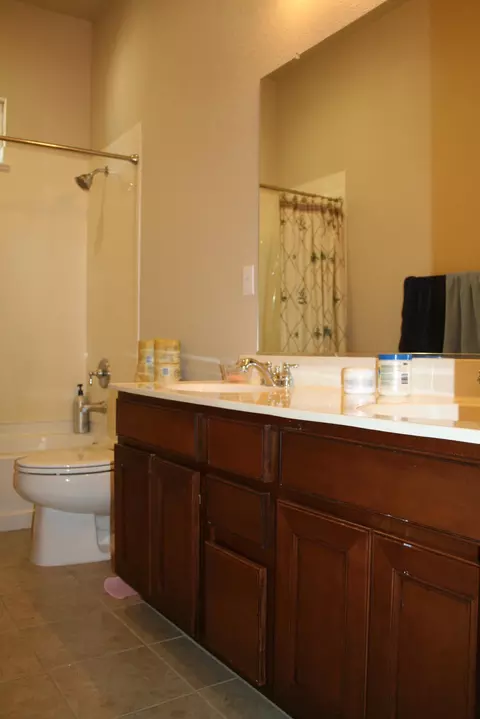 672 Rivercrest, Redding, CA 96002 photo 11