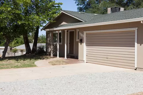 1387 Aspen Dr, Anderson, CA 96007 photo 2