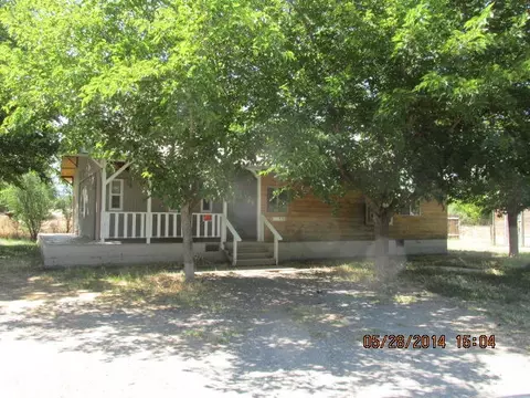 5679 Glory St, Redding, CA 96001 photo 1