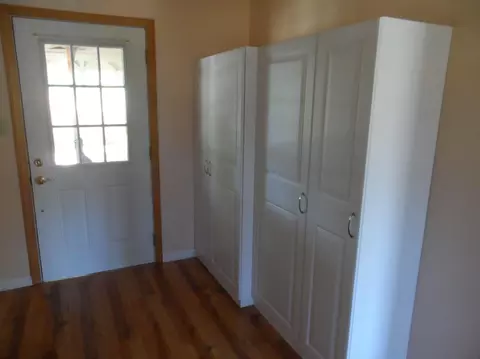 5679 Glory St, Redding, CA 96001 photo 9