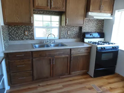 5679 Glory St, Redding, CA 96001 photo 3