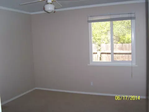 1271 Dusty Ln, Redding, CA 96002 photo 11