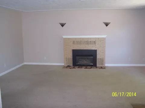 1271 Dusty Ln, Redding, CA 96002 photo 7