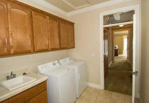 1556 Brinn Dr, Redding, CA 96001 photo 7
