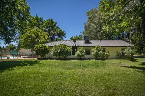 4851 Pheasant Dr, Anderson, CA 96007 photo 3