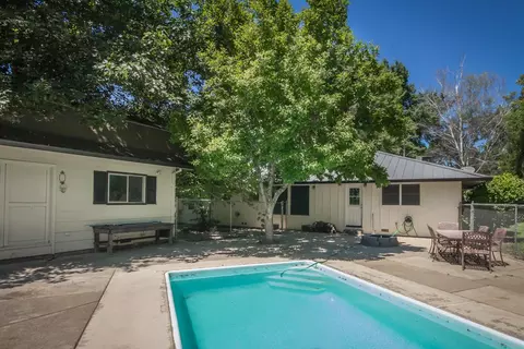 4851 Pheasant Dr, Anderson, CA 96007 photo 2