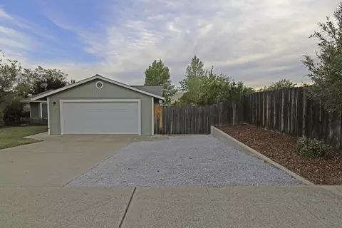 912 Partridge Dr, Redding, CA 96003 photo 20