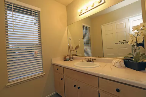 912 Partridge Dr, Redding, CA 96003 photo 11