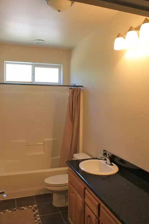 14540 Bass Dr, Redding, CA 96003 photo 33