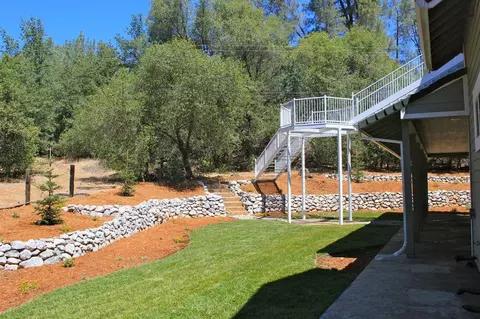 14540 Bass Dr, Redding, CA 96003 photo 9
